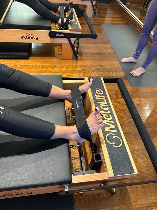Detalle del Reformer MetaLife Infinity del Estudio Uno Pilates